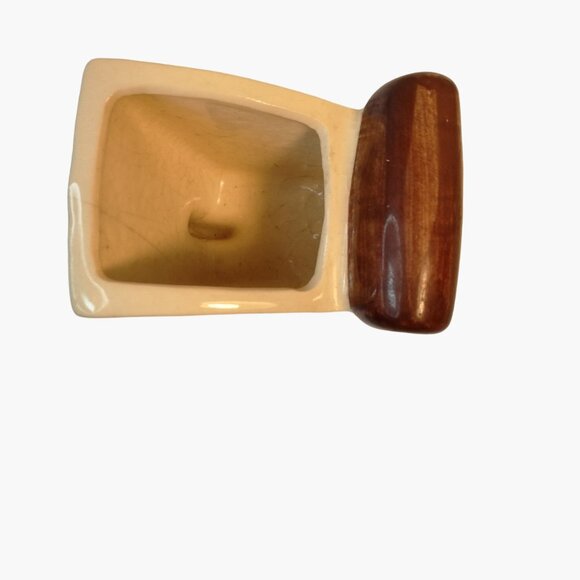 Ceramic Wheelbarrow Toothpick Holder Cart Tan Brown Handle Vintage 1950 MCM - Picture 6 of 9